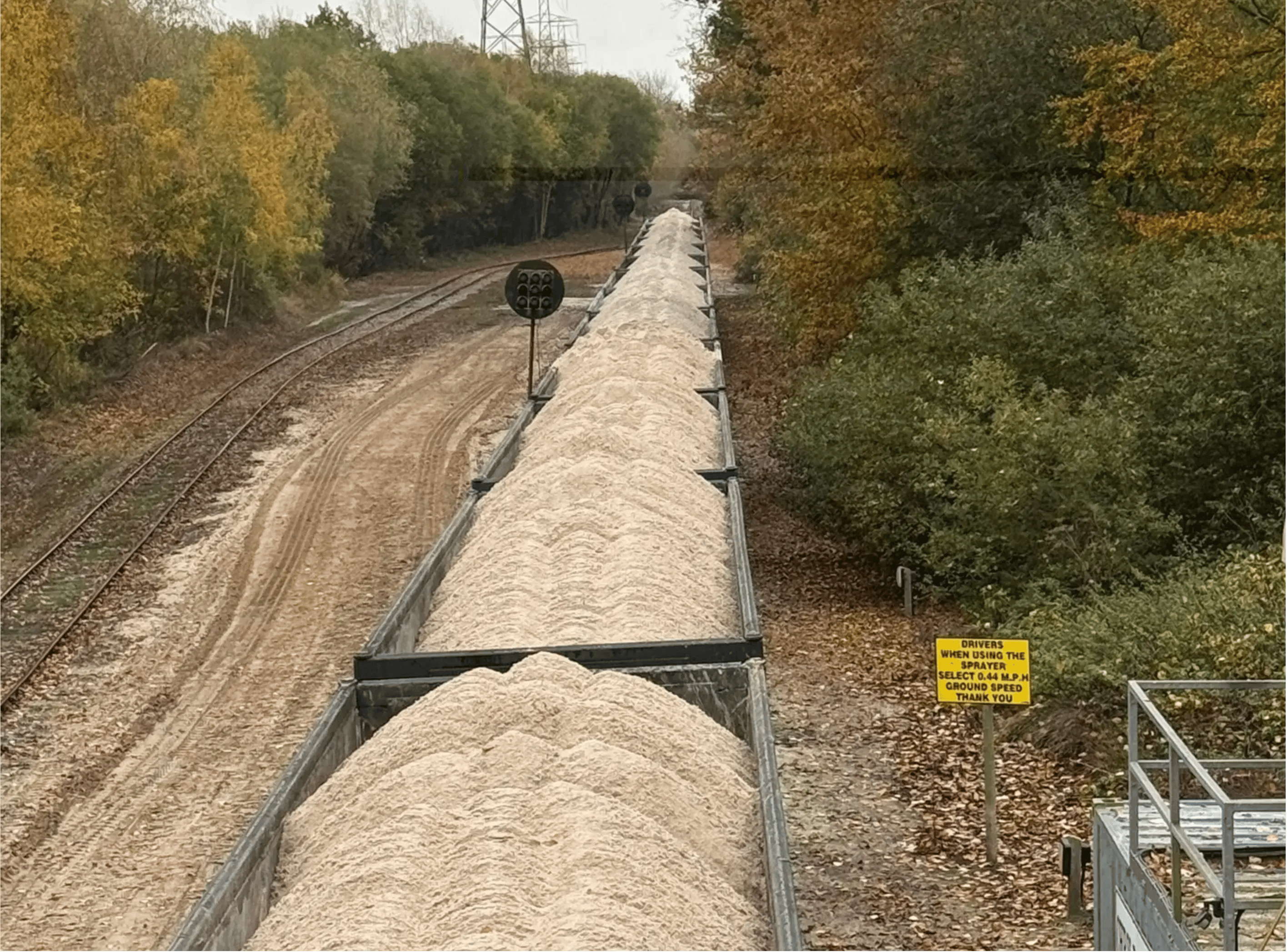 Rail-Wagon--1